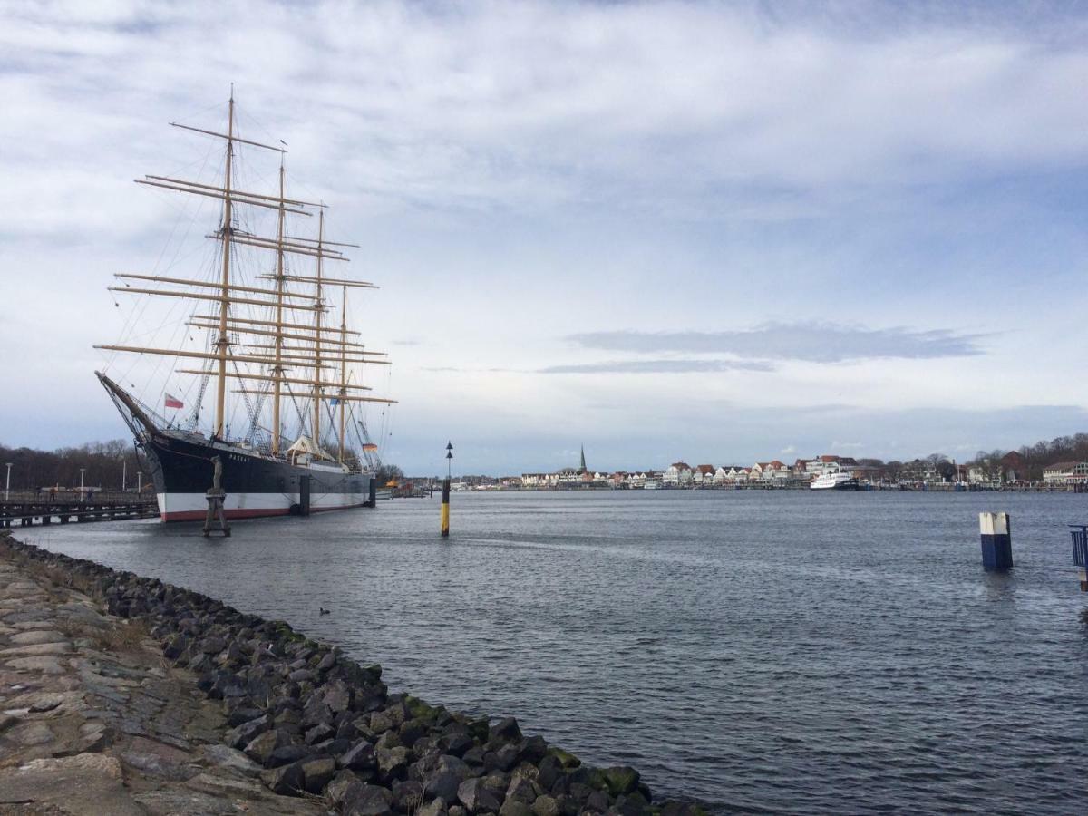 Ostseeferienwohnung Storchennest Dassow Exterior foto